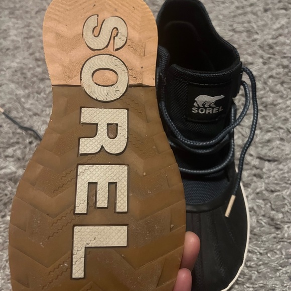 Sorel duck boots - Picture 3 of 6